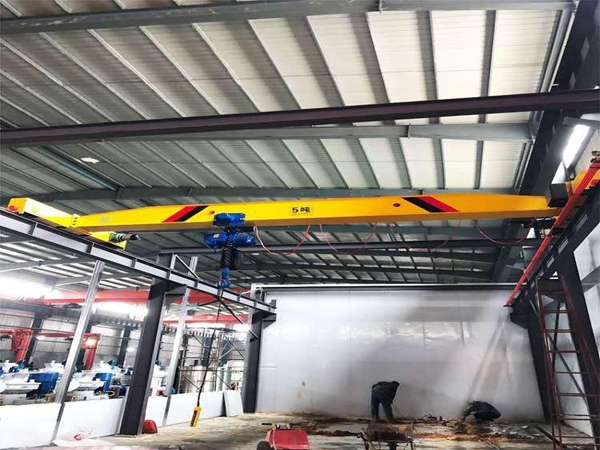 絕緣橋式起重機對使用環(huán)境有哪些要求？